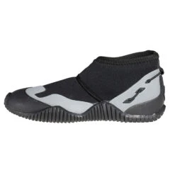 Crewsaver Junior 3mm Neoprene Granite Shoes - Black -Outlet Wetsuit Zone Store crewsaver 3mm neoprene granite shoe 2018 size 1 black 3